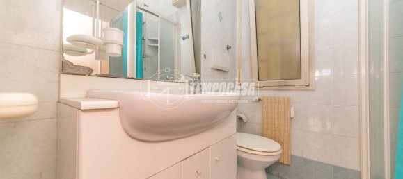 Apartamento de 3 dormitorios en Rome, Italy No. 312624 6