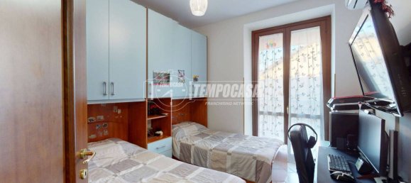 2 bedrooms Apartment in Cogliate, Italy No. 214721 14