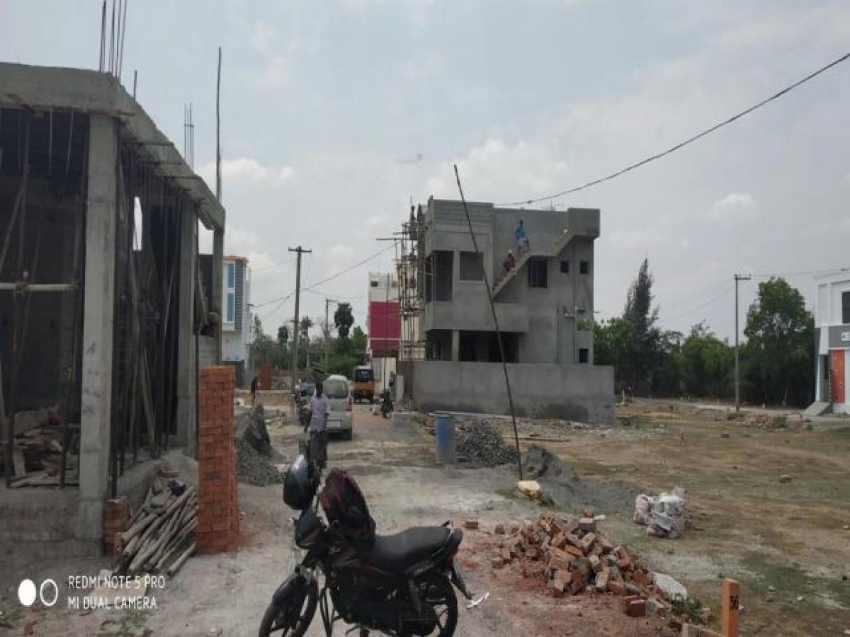 Земельный участок в Колката, Индия № 34530