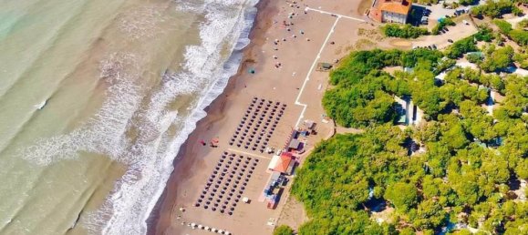 3 rooms Apartment in Castagneto Carducci, Italy No. 131134 8