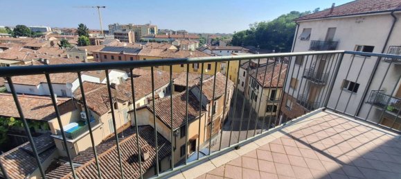 5 bedrooms Apartment in Tortona, Italy No. 377511 10