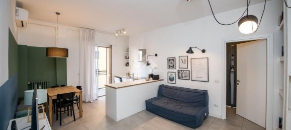 2 rooms Apartment in Milan, Italy No. 247165 4