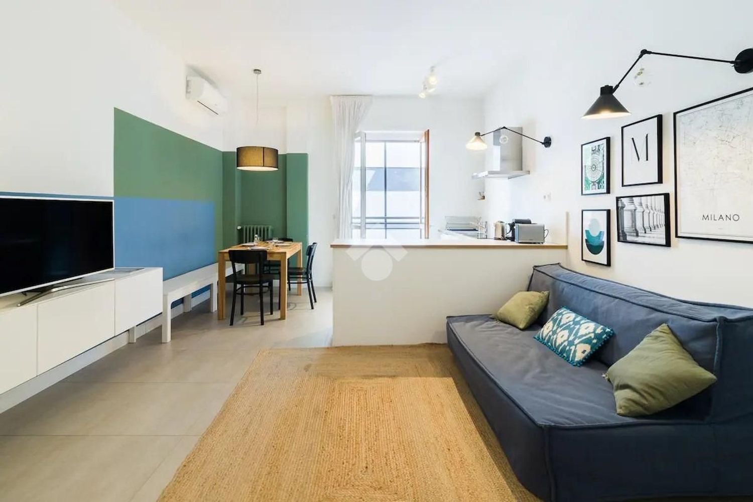 2 rooms Apartment in Milan, Italy No. 247165