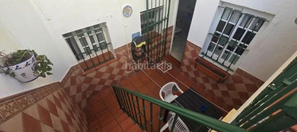 Moradia em banda T2 em La Linea de la Concepcion, Spain N.º 135674 20