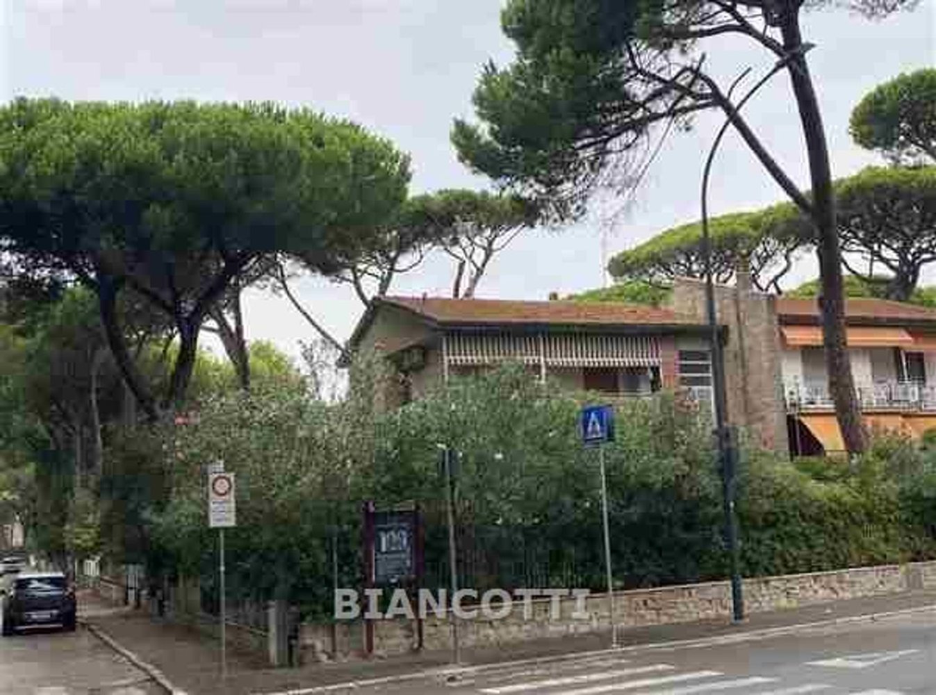 4 bedrooms Apartment in Grosseto, Italy No. 145565