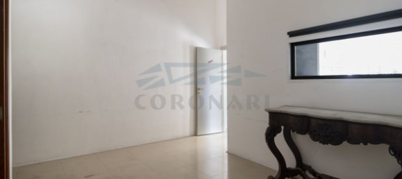 Коммерческая недвижимость с 1 спальней в Рим, Италия № 360171 4