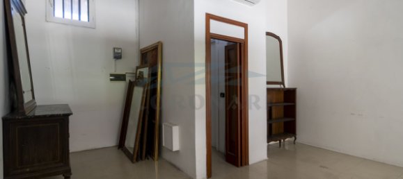 Коммерческая недвижимость с 1 спальней в Рим, Италия № 360171 2