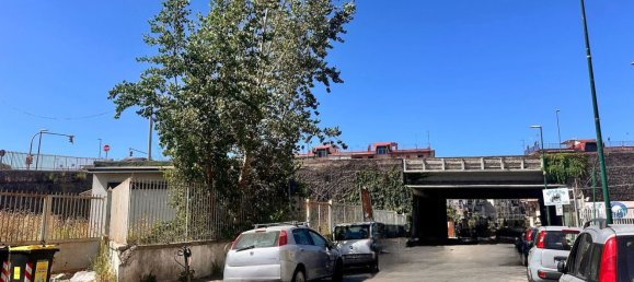 Gewerbliche Immobilie in Naples, Italy 27m², Nr. 325234 5