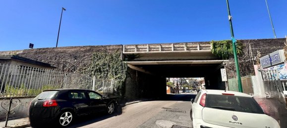 Gewerbliche Immobilie in Naples, Italy 27m², Nr. 325234 10