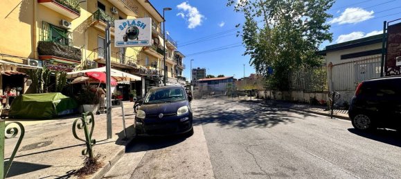 Gewerbliche Immobilie in Naples, Italy 27m², Nr. 325234 9