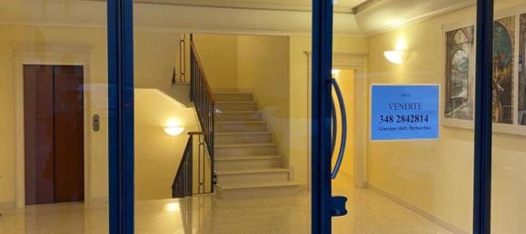 7 rooms Apartment in Marostica, Italy No. 14723 16