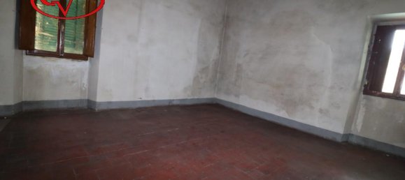 12غرفة منزل في Montevarchi, Italy رقم 235543 45