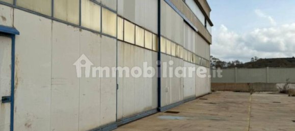 5-salle Entrepôt à Civitavecchia, Italy No. 103807 15