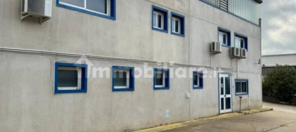 5-salle Entrepôt à Civitavecchia, Italy No. 103807 26