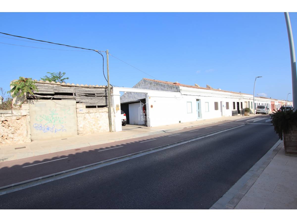  قطعة أرض في Mahon, Spain رقم 3934