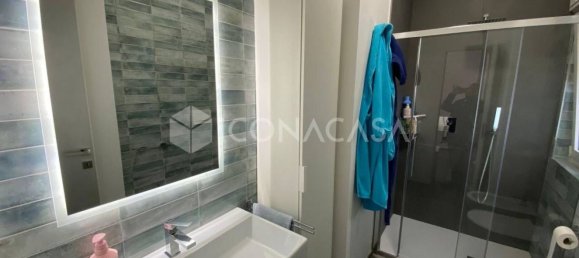 3 rooms Apartment in Modugno, Italy No. 17807 8