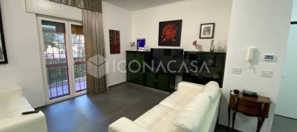 3 rooms Apartment in Modugno, Italy No. 17807 3