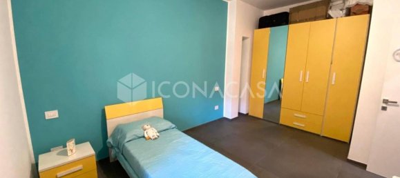 3 rooms Apartment in Modugno, Italy No. 17807 11