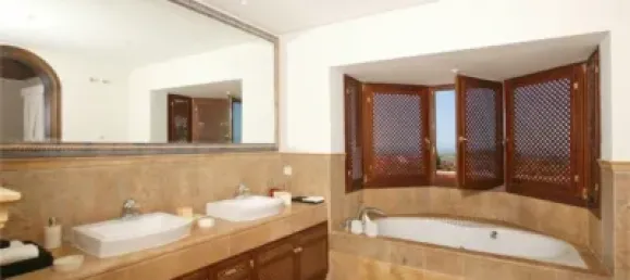 Вилла с 5 спальнями в Малага, Испания № 89205 4