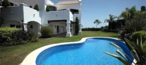 Вилла с 5 спальнями в Малага, Испания № 89205 26