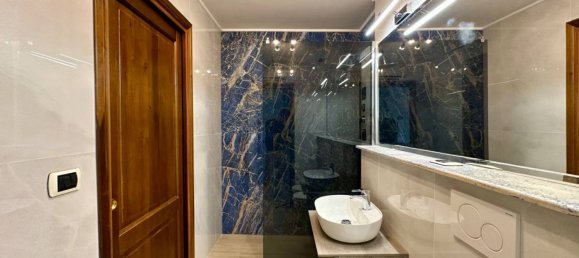 2غرفة شقة في Rome, Italy رقم 135845 7