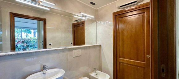 2غرفة شقة في Rome, Italy رقم 135845 10