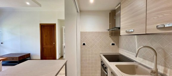 2غرفة شقة في Rome, Italy رقم 135845 6