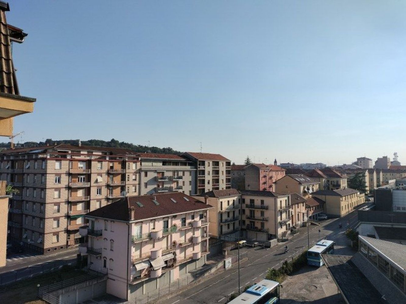 5 rooms Apartment in Tortona, Italy No. 58976