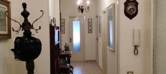 5 rooms Apartment in Tortona, Italy No. 58976 4
