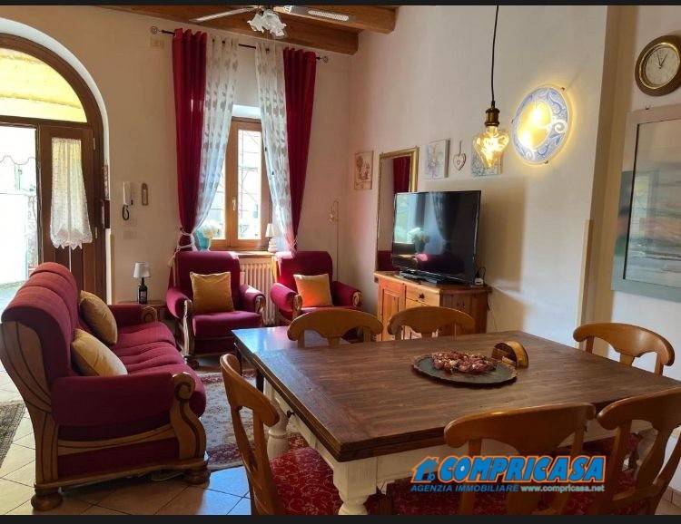 3 Schlafzimmer Haus in Bardolino, Italy, Nr. 289528