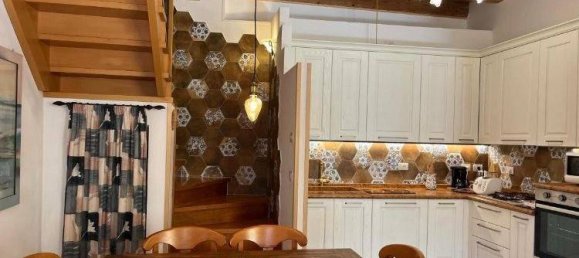 3 Schlafzimmer Haus in Bardolino, Italy, Nr. 289528 2