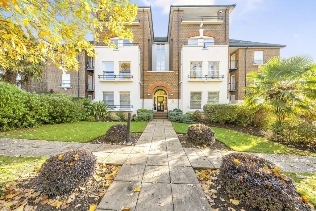 2 bedrooms Apartment in Beckenham, United Kingdom No. 14407