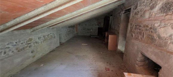 8 bedrooms House in Camporgiano, Italy No. 379726 25