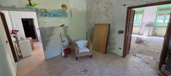 8 bedrooms House in Camporgiano, Italy No. 379726 22