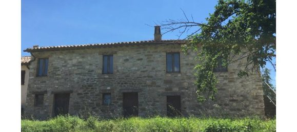 Casa de 5 habitaciónes en Valtopina, Italy No. 255109 2