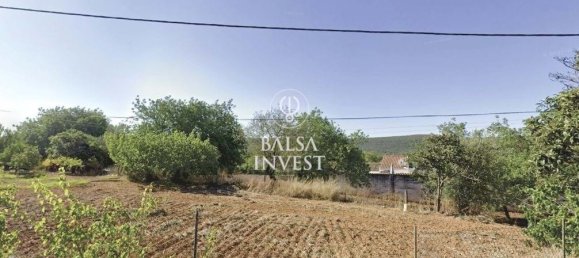 Земельный участок в Лоле, Португалия № 116492 3