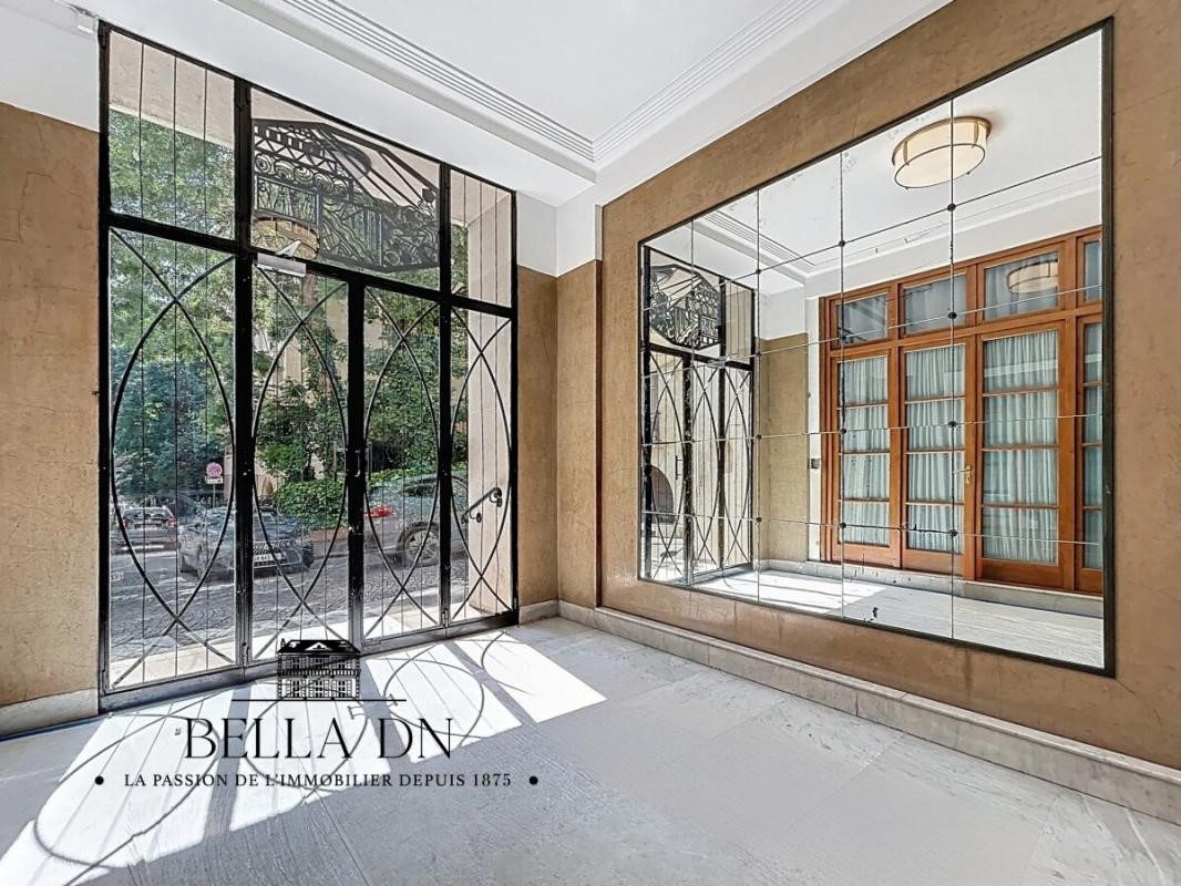 3 غرف نوم منزل ذو طابقين في Paris, France رقم 347453