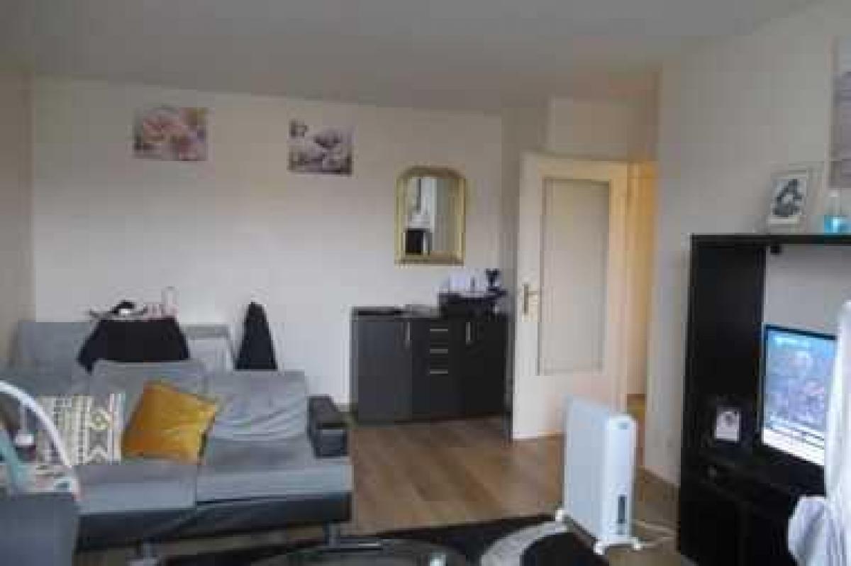 Studio in the Condo in Melun, France No. 35072