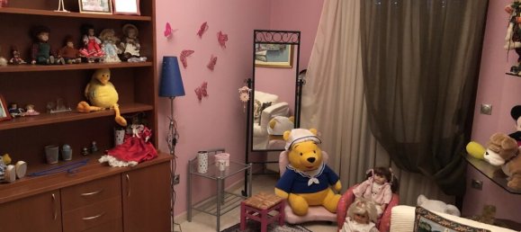  T3 em Thessaloniki, Greece N.º 3963 4