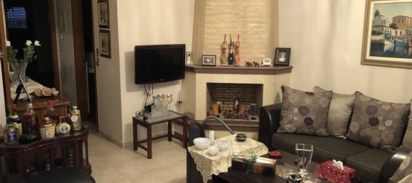  T3 em Thessaloniki, Greece N.º 3963 3