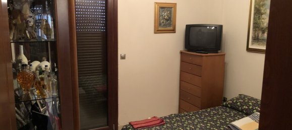  T3 em Thessaloniki, Greece N.º 3963 5