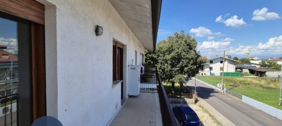 Квартира с 2 спальнями в Удине, Италия № 380506 7