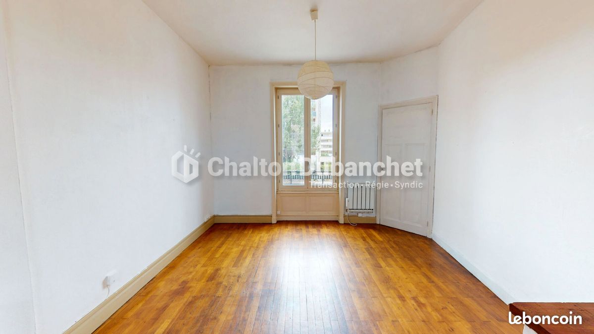 1 bedroom Apartment in Le Coteau, France No. 288899