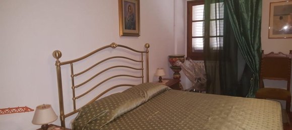 5 rooms House in Figline e Incisa Valdarno, Italy No. 233647 17