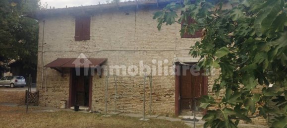 4 bedrooms House in Ravenna, Italy No. 267708 6