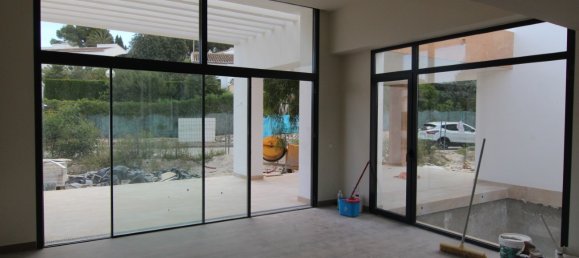 4 bedrooms Villa in Benitachell, Spain No. 8486 2