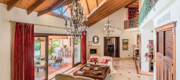 Villa de 8 dormitorios en Marbella, Spain No. 123743 20