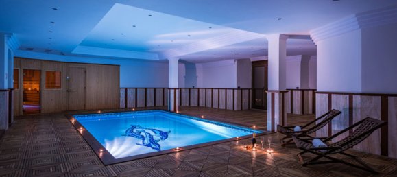 Villa de 8 dormitorios en Marbella, Spain No. 123743 2