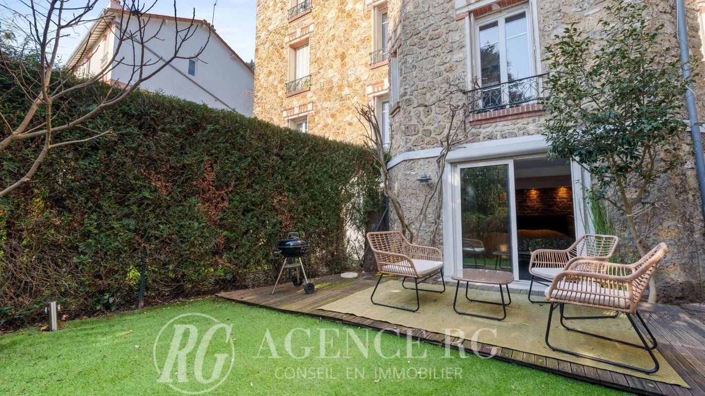 1 غرف نوم شقة في Vaucresson, France رقم 121284