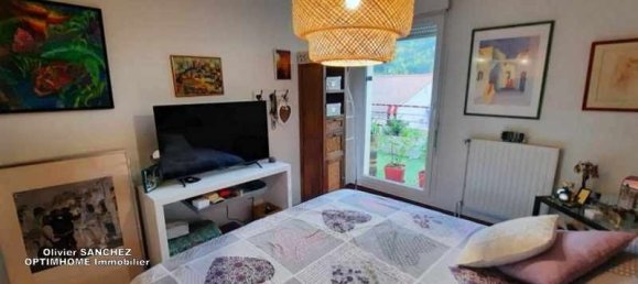 3 bedrooms Apartment in Royat, France No. 190069 4